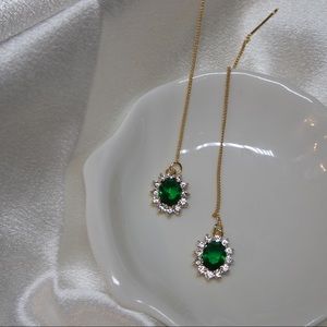 Handmade threader earring emerald green
